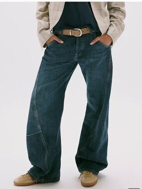 NWT FREE PEOPLE We The Free Mood Indigo Highland Twisted Low-Rise Jeans SZ: 29